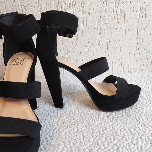 My Delicious Women shoes black strap sandals 7 - Picture 4 of 10